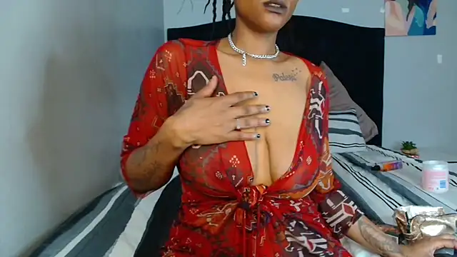 Snapshot of KillarRose chatting on July 2, 2026, 12:44 am KillarRose online show from July 2, 2026, 12:44 am