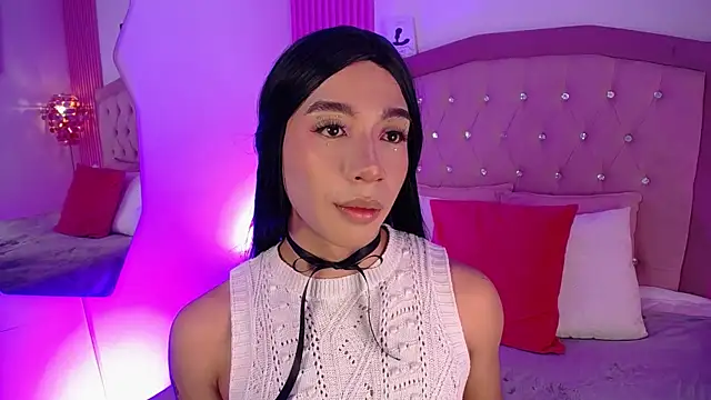 Snapshot of Khloe_Dangel chatting on May 8, 2026, 4:16 am Khloe Dangel online show from May 8, 2026, 4:16 am