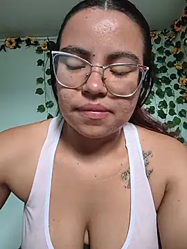 Snapshot of marulanda1822 chatting on July 1, 2026, 7:14 pm marulanda1822 online show from July 1, 2026, 7:14 pm
