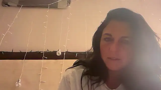 Snapshot of cum2medaddy2 chatting on July 13, 2026, 9:52 am cum2medaddy2 online show from July 13, 2026, 9:52 am