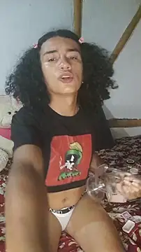 Snapshot of Eimy_Rose_ chatting on June 16, 2026, 11:49 pm Eimy Rose online show from June 16, 2026, 11:49 pm