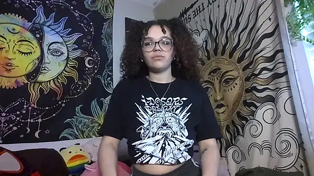 CassieBankss online show from May 5, 2026, 4:32 pm