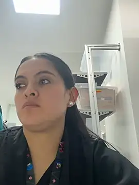 marianm29-1 online show from June 9, 2026, 3:46 pm