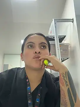 marianm29-1 online show from June 11, 2026, 2:03 pm