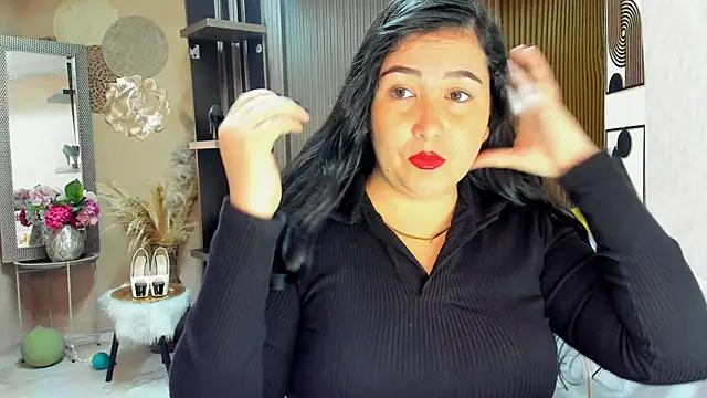 BBWLuxuryMuse online show from May 13, 2026, 11:39 am
