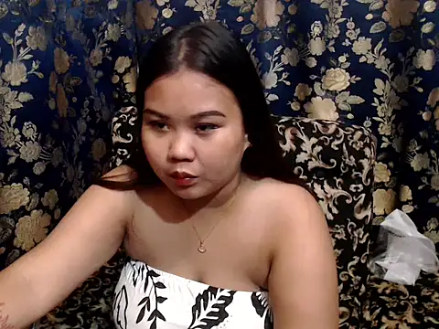 Snapshot of hotchickgirl chatting on May 24, 2026, 9:31 am hotchickgirl online show from May 24, 2026, 9:31 am