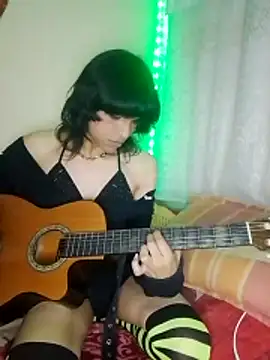 Snapshot of Liil_bunny chatting on June 20, 2026, 5:12 am Liil bunny online show from June 20, 2026, 5:12 am