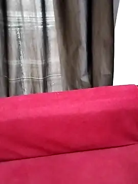 Snapshot of Roji_bha chatting on June 10, 2026, 4:24 am Roji bha online show from June 10, 2026, 4:24 am
