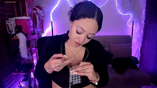liz martins1 online show from July 11, 2026, 1:50 am