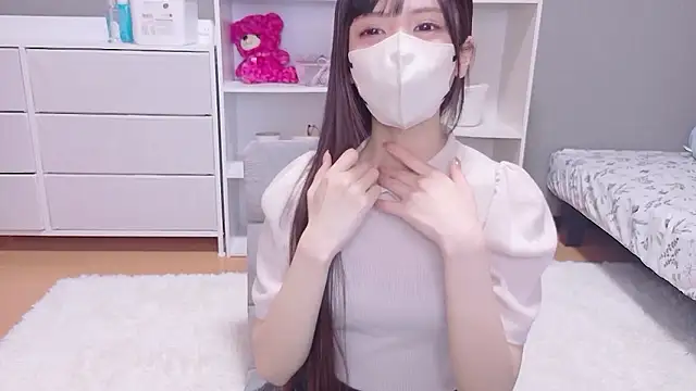 Snapshot of hina_mochi chatting on June 4, 2026, 3:06 pm hina mochi online show from June 4, 2026, 3:06 pm