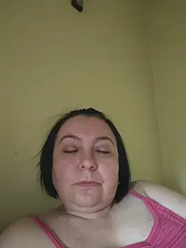 Snapshot of EmmaEmmy40 chatting on July 27, 2026, 4:25 pm EmmaEmmy40 online show from July 27, 2026, 4:25 pm