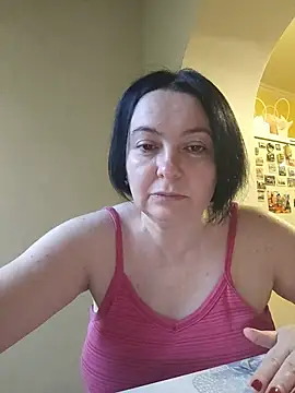 Snapshot of EmmaEmmy40 chatting on July 18, 2026, 5:54 pm EmmaEmmy40 online show from July 18, 2026, 5:54 pm