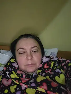 Snapshot of EmmaEmmy40 chatting on July 13, 2026, 6:07 pm EmmaEmmy40 online show from July 13, 2026, 6:07 pm
