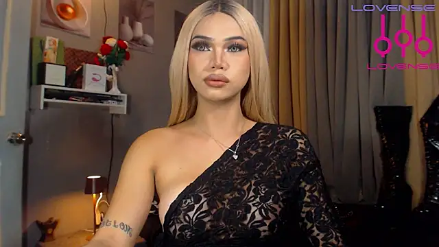 Lexi ThunderFuck online show from August 1, 2026, 1:31 pm