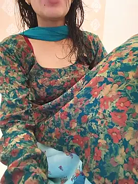 Snapshot of zoya_baby_ chatting on July 28, 2026, 4:31 am zoya baby online show from July 28, 2026, 4:31 am