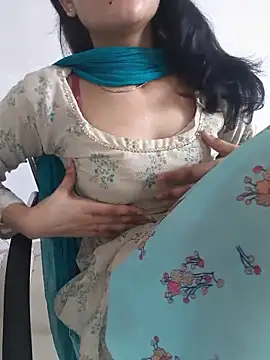 zoya baby  online show from June 18, 2026, 10:42 am
