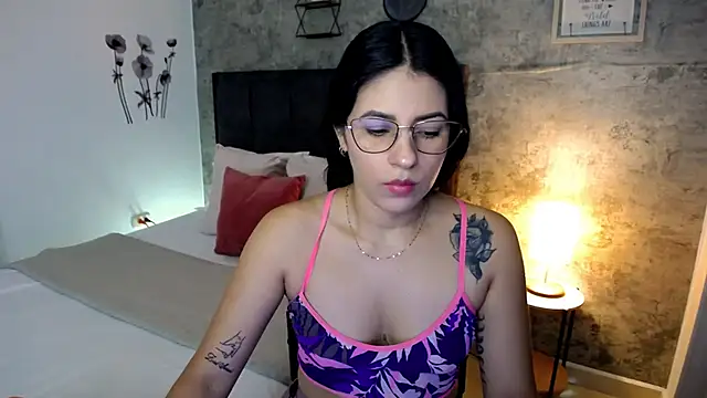 Snapshot of isa_cruzx chatting on May 31, 2026, 3:29 pm isa cruzx online show from May 31, 2026, 3:29 pm