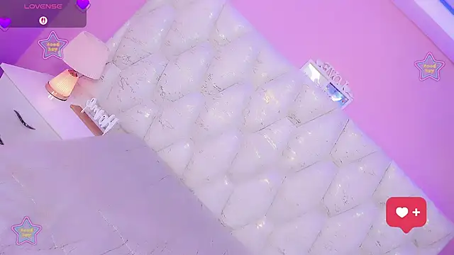 Lexxy Mattell online show from June 14, 2026, 5:52 am