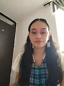 L0lita Emi12 online show from July 1, 2026, 5:24 pm