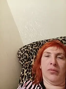Snapshot of Bel_Nell chatting on June 14, 2026, 1:57 am Bel Nell online show from June 14, 2026, 1:57 am