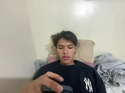 Snapshot of Slim_sensation chatting on May 31, 2026, 4:46 pm Slim sensation online show from May 31, 2026, 4:46 pm