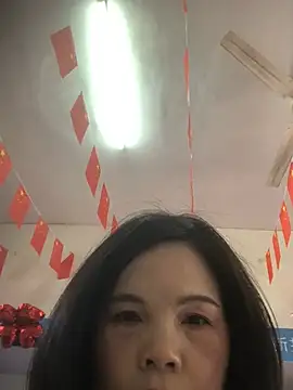 Snapshot of nidejiejie chatting on June 17, 2026, 12:21 am nidejiejie online show from June 17, 2026, 12:21 am