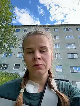 Snapshot of MaryMathews_ chatting on July 10, 2026, 12:49 pm MaryMathews online show from July 10, 2026, 12:49 pm