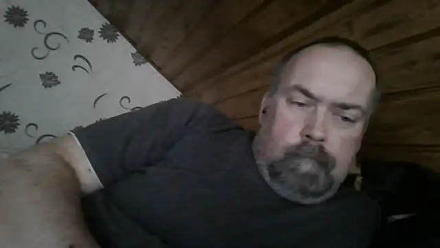 Snapshot of Carsten5 chatting on May 10, 2026, 4:49 am Carsten5 online show from May 10, 2026, 4:49 am