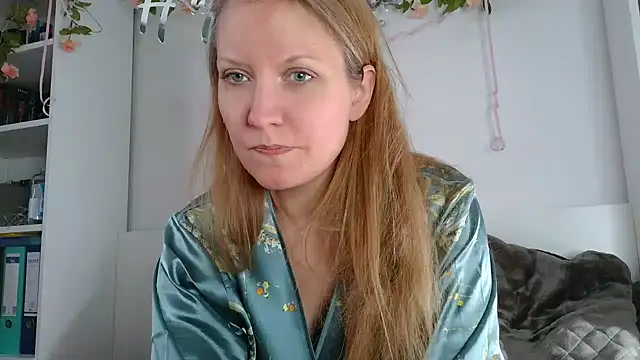 Snapshot of Candy_Cougar chatting on July 25, 2026, 7:05 am Candy Cougar online show from July 25, 2026, 7:05 am