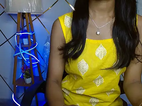 Snapshot of Annu_07 chatting on May 6, 2026, 5:22 am Annu 07 online show from May 6, 2026, 5:22 am