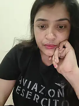 Joya-02 online show from June 24, 2026, 9:23 pm
