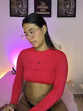 Snapshot of Raven_stonee01 chatting on June 19, 2026, 12:38 am Raven stonee01 online show from June 19, 2026, 12:38 am