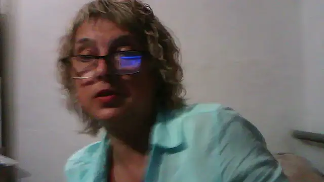 ElizabethGorden online show from July 11, 2026, 6:08 pm