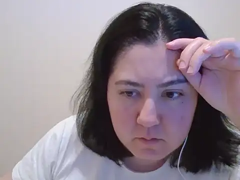 IsabellaJacobs online show from May 7, 2026, 10:57 pm