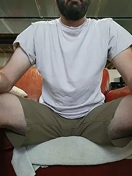 Behindobjects online show from May 18, 2026, 8:13 pm