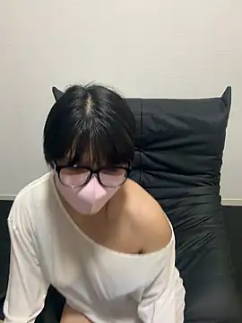 Snapshot of splash-Queen-ma chatting on June 13, 2026, 12:25 pm splash-Queen-ma online show from June 13, 2026, 12:25 pm
