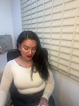 Ameliia Morgan online show from May 8, 2026, 12:58 am