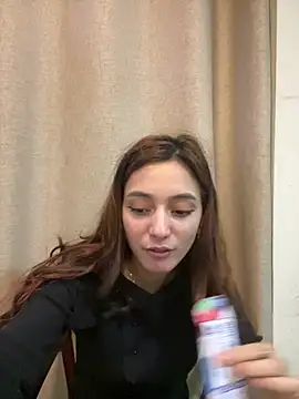 Snapshot of Lilywant chatting on May 25, 2026, 4:17 pm Lilywant online show from May 25, 2026, 4:17 pm