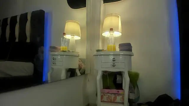Snapshot of valery-hott-gb chatting on June 11, 2026, 12:32 am valery-hott-gb online show from June 11, 2026, 12:32 am