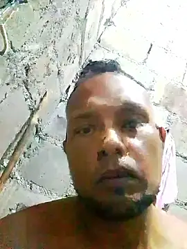 javier170ooo online show from May 20, 2026, 1:57 am