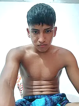 Alexander 06  online show from May 12, 2026, 3:51 pm