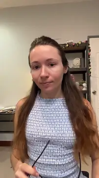 Mini girl do it better online show from May 29, 2026, 3:18 pm