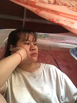 YuZi Vietgirl online show from May 7, 2026, 3:11 am