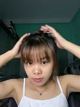 Snapshot of Cry_sexy chatting on June 28, 2026, 5:08 pm Cry sexy online show from June 28, 2026, 5:08 pm
