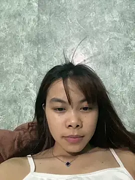 Snapshot of Cry_sexy chatting on June 18, 2026, 4:12 pm Cry sexy online show from June 18, 2026, 4:12 pm