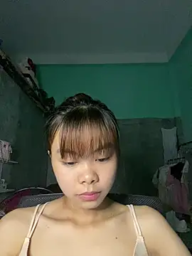 Snapshot of Cry_sexy chatting on July 14, 2026, 7:31 pm Cry sexy online show from July 14, 2026, 7:31 pm