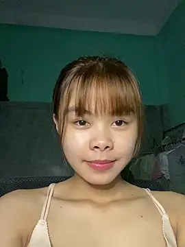 Snapshot of Cry_sexy chatting on July 25, 2026, 5:19 pm Cry sexy online show from July 25, 2026, 5:19 pm