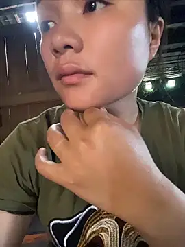 Snapshot of Lyly_damdang chatting on May 15, 2026, 6:55 am Lyly damdang online show from May 15, 2026, 6:55 am