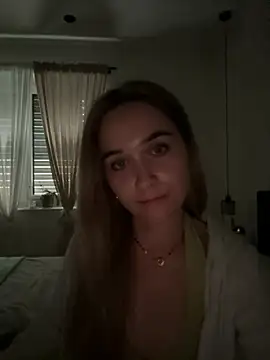 Snapshot of LillyStarr chatting on June 25, 2026, 2:44 pm LillyStarr online show from June 25, 2026, 2:44 pm