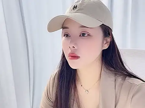 Snapshot of Qingqing19 chatting on May 16, 2026, 1:26 am Qingqing19 online show from May 16, 2026, 1:26 am